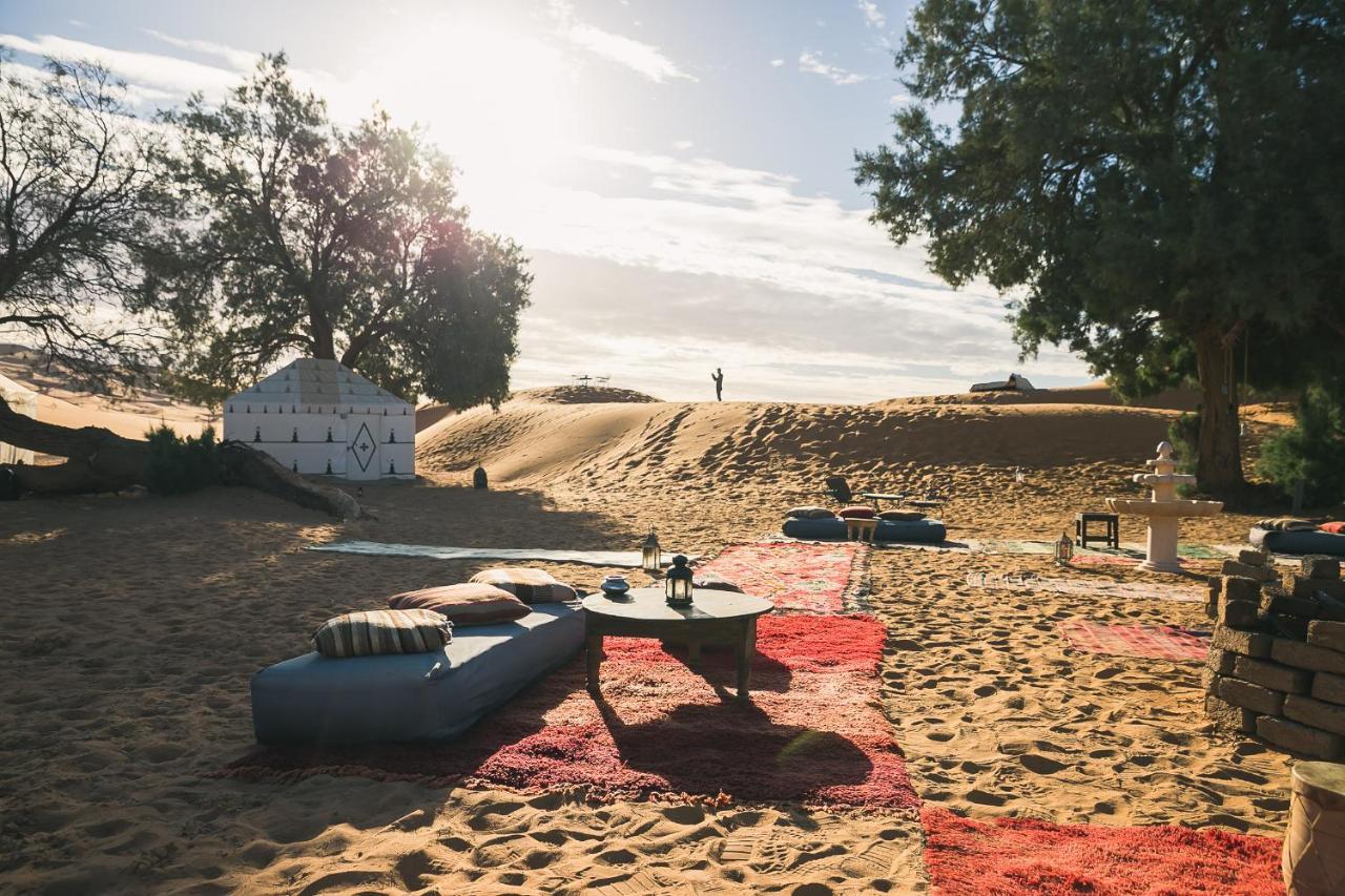 Hôtel Prestigious camp à Merzouga Extérieur photo