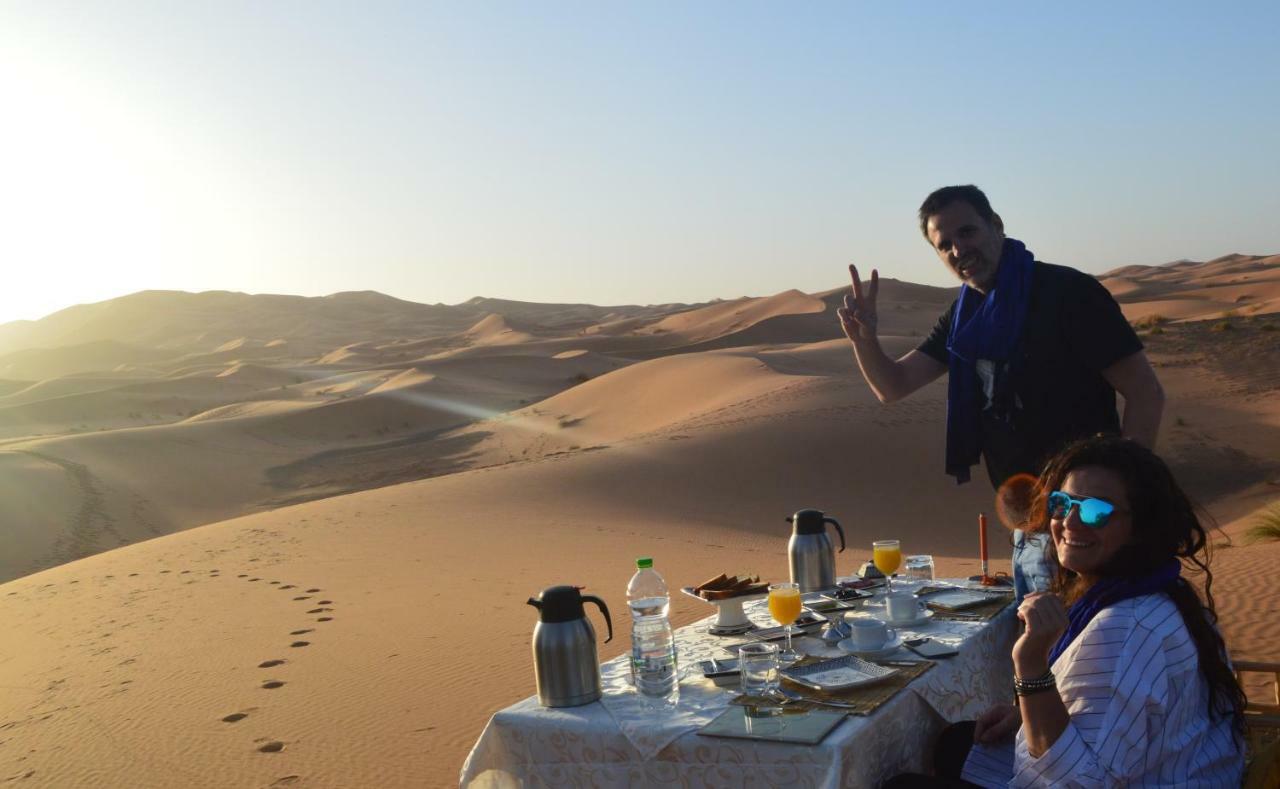 Hôtel Prestigious camp à Merzouga Extérieur photo