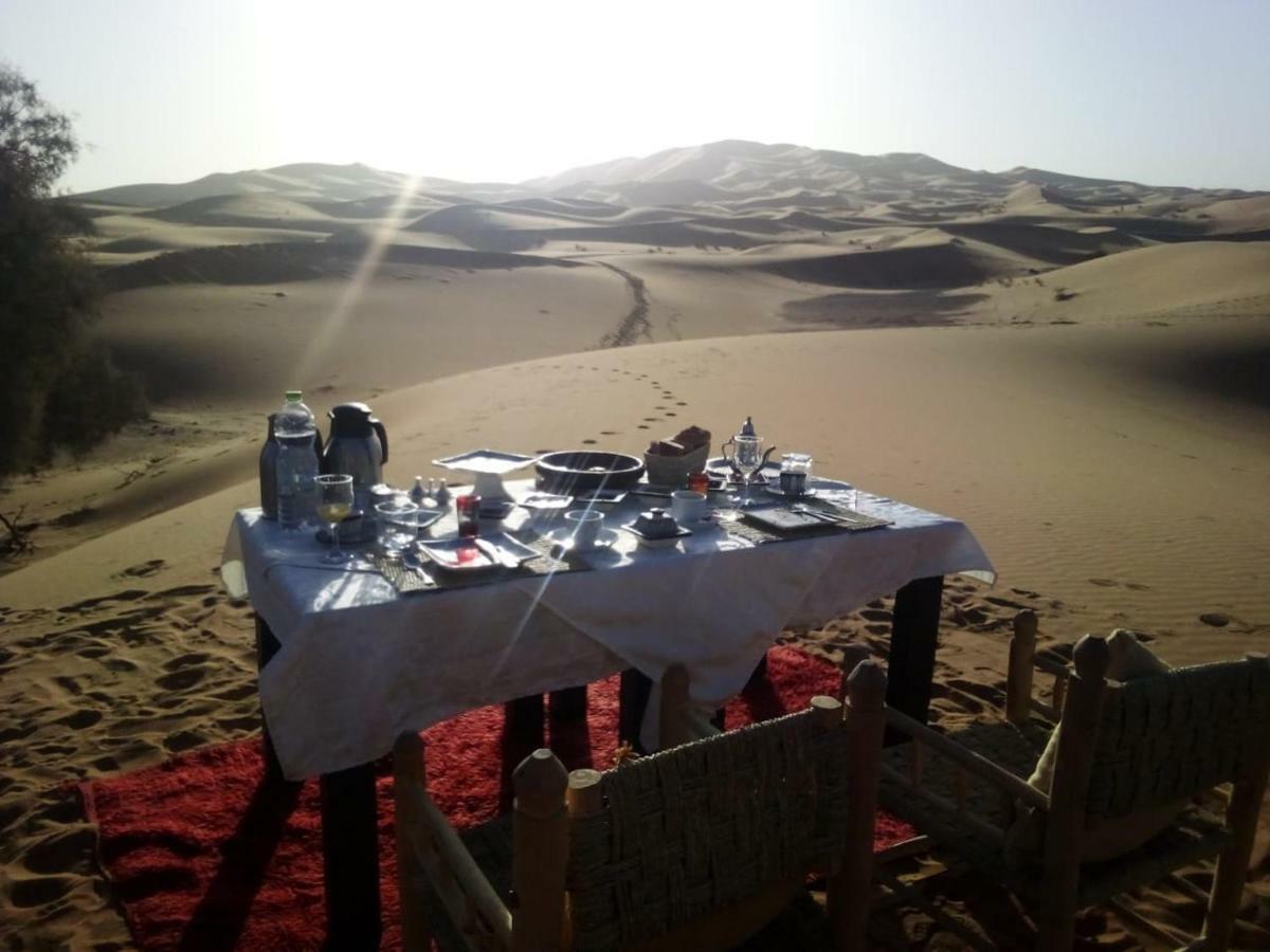 Hôtel Prestigious camp à Merzouga Extérieur photo