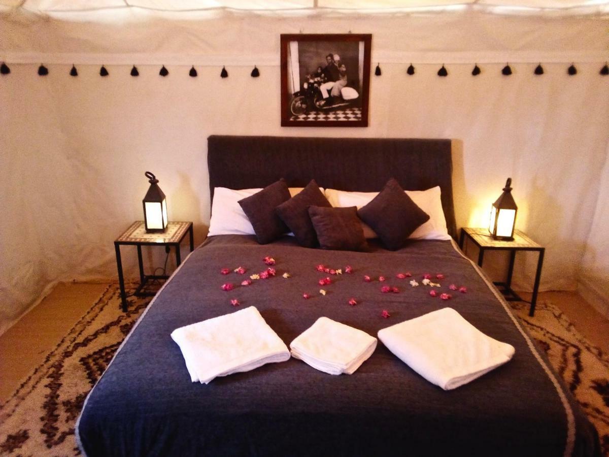 Hôtel Prestigious camp à Merzouga Extérieur photo